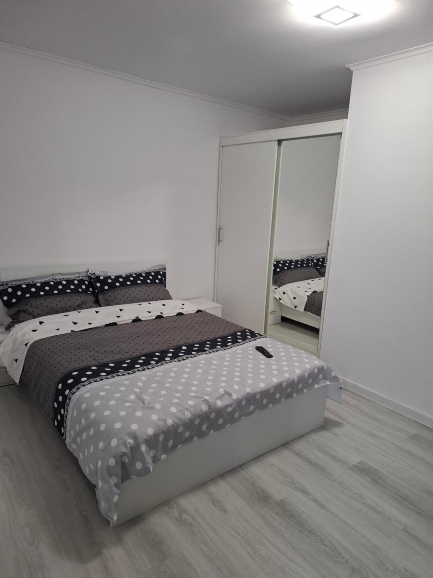 La Dede Hotel Calafat Eksteriør billede